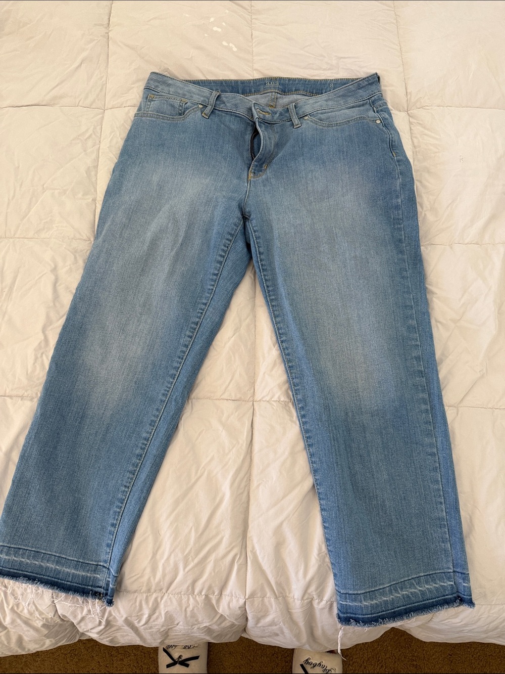 a.n.a Light Blue Cropped Straight Jeans